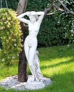 Nyújtózkodó meztelen nő 80cm