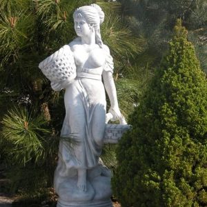 Lány kosarakkal 136cm