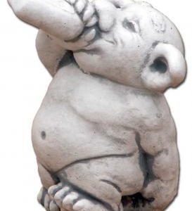 Kobold rumos flaskával